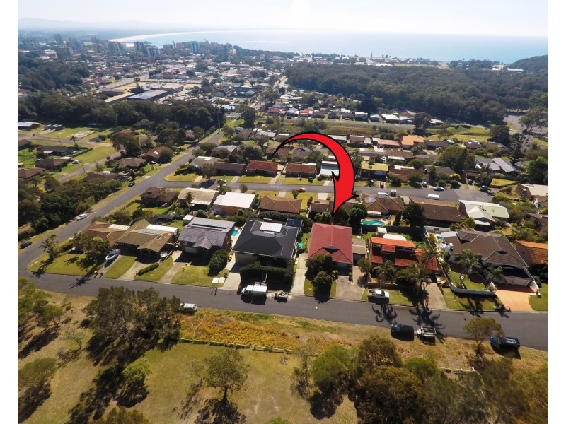 9 Curlew Close, Forster NSW 2428