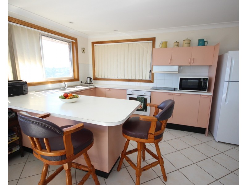 9 Curlew Close, Forster NSW 2428