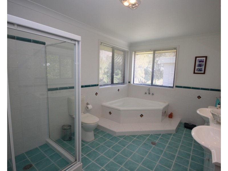 28 Mirage Drive, Tuncurry NSW 2428