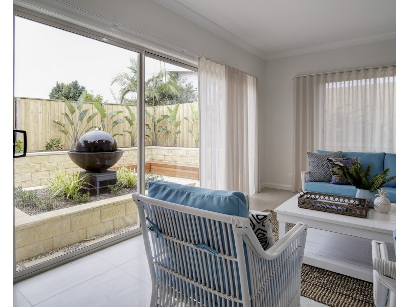 9 Torquay Circuit, Red Head NSW 2430