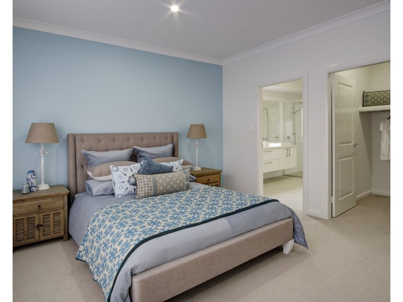 9 Torquay Circuit, Red Head NSW 2430