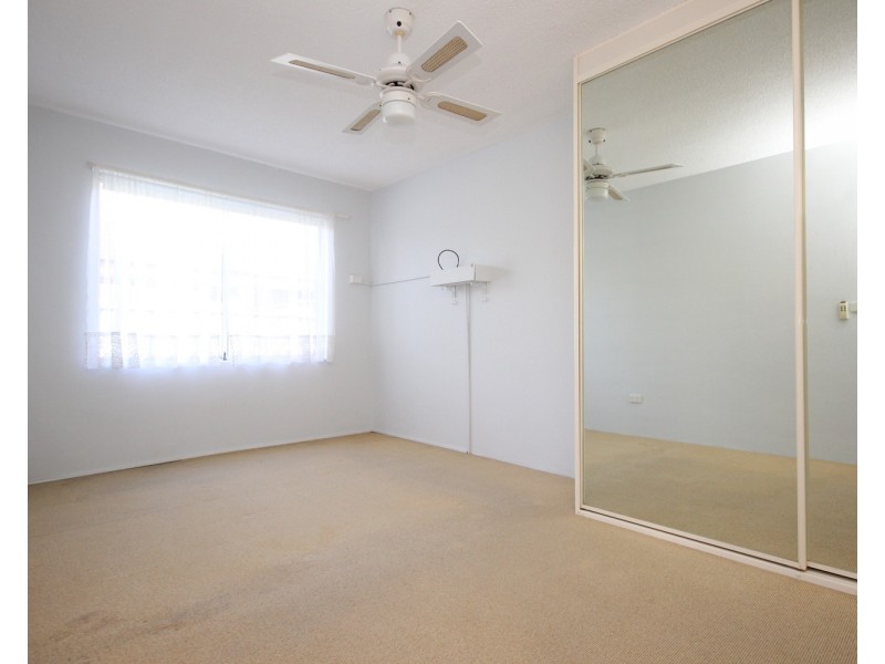 1/10 Cape Street, Tuncurry NSW 2428