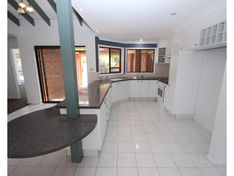 25 Woodward Place, Tuncurry NSW 2428