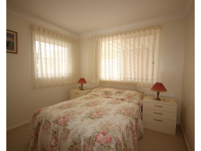 25 Green Point Drive, Green Point NSW 2428