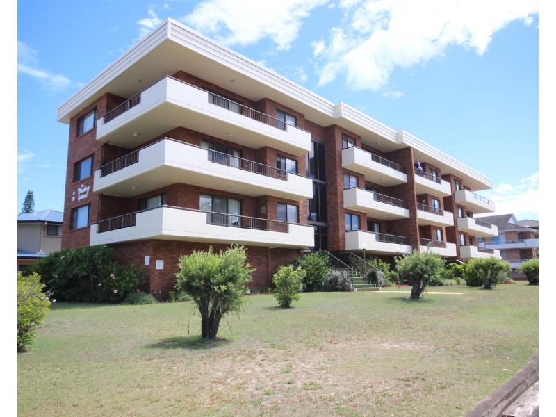 8/36 Wharf Street, Tuncurry NSW 2428