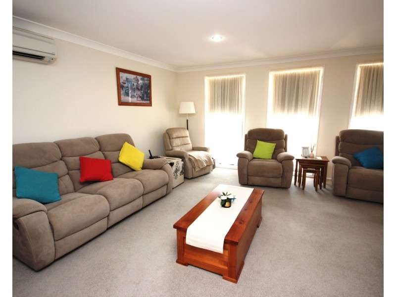 1/5 Boronia Close, Tuncurry NSW 2428