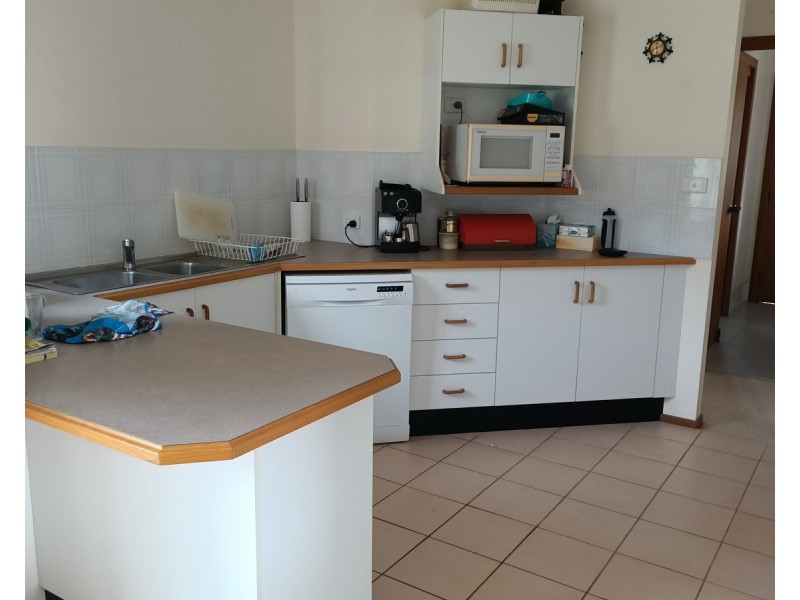 2/60 Goldens Road, Forster NSW 2428