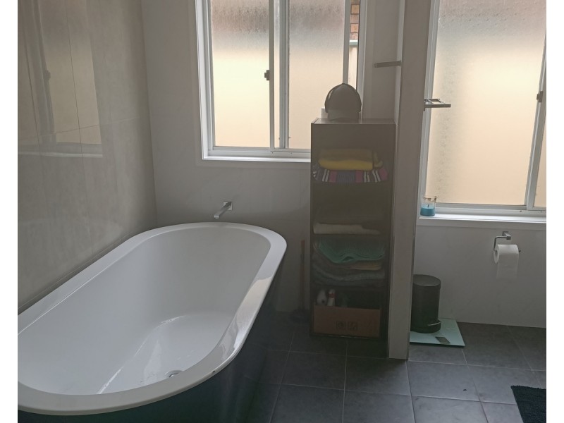 19 Murray Avenue, Forster NSW 2428