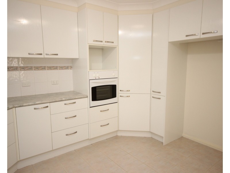 2/12 Cassandra Crescent, Tuncurry NSW 2428