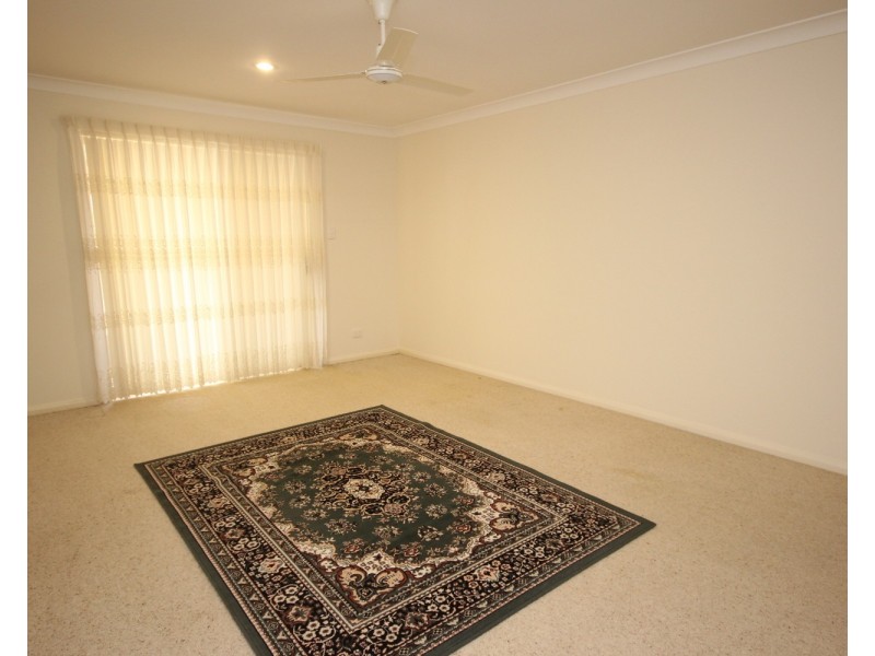 2/12 Cassandra Crescent, Tuncurry NSW 2428