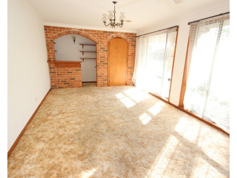 76 Taree Street, Tuncurry NSW 2428