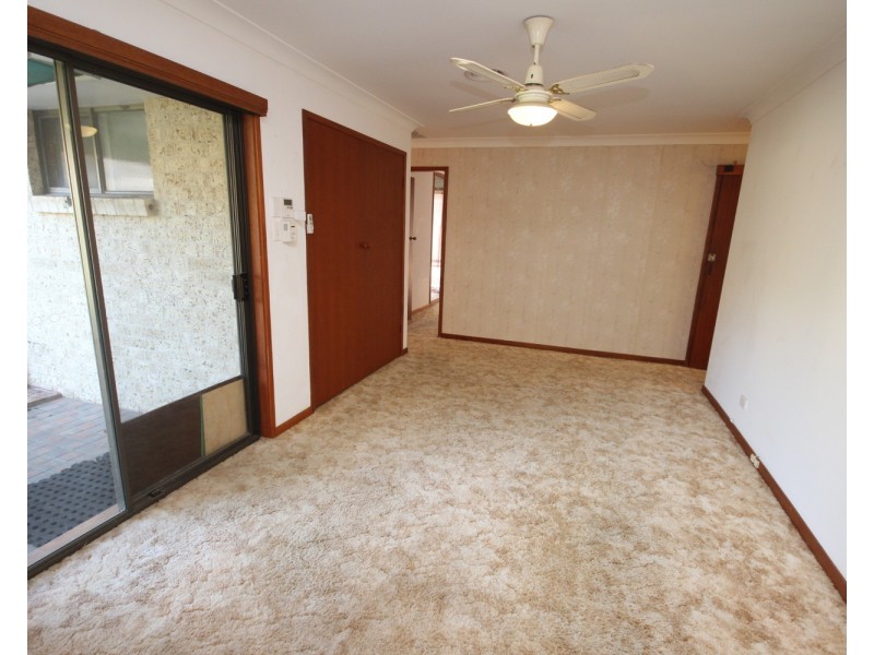 76 Taree Street, Tuncurry NSW 2428