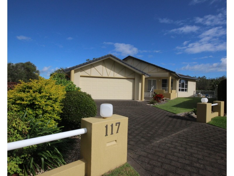 117 Taree Street, Tuncurry NSW 2428