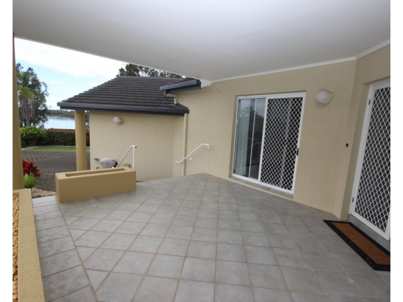 117 Taree Street, Tuncurry NSW 2428