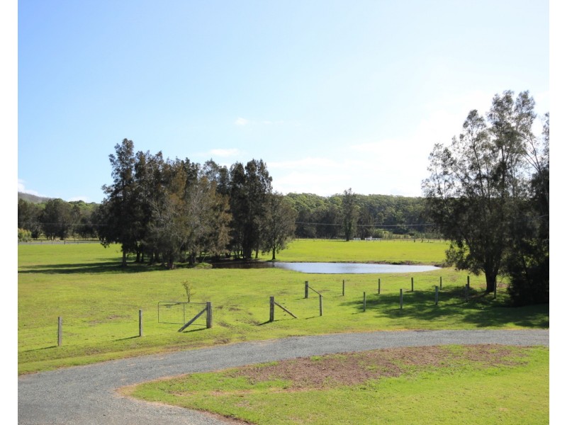 1588 Coomba Road, Coomba Bay NSW 2428