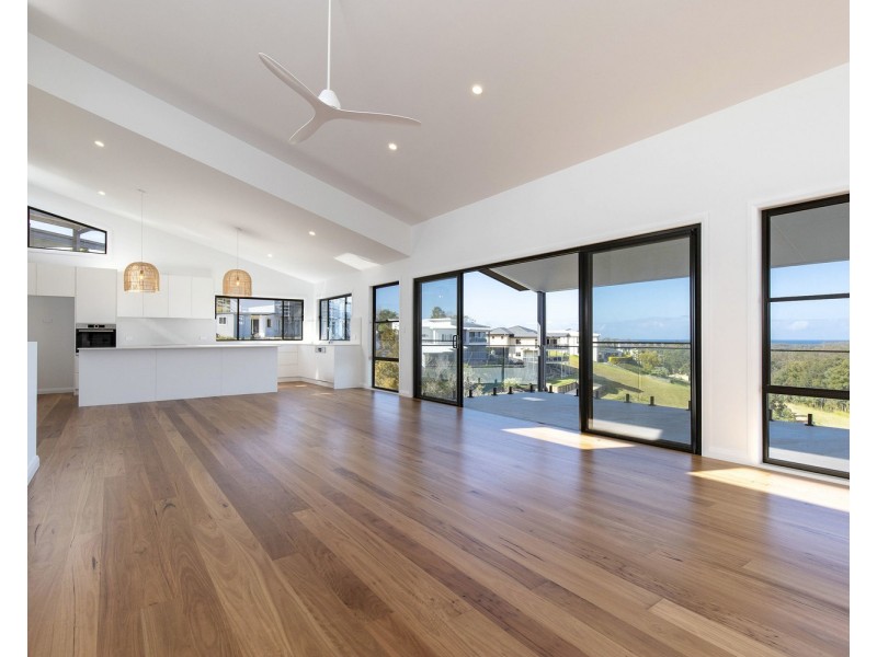 7 Lake View Way, Tallwoods Village NSW 2430