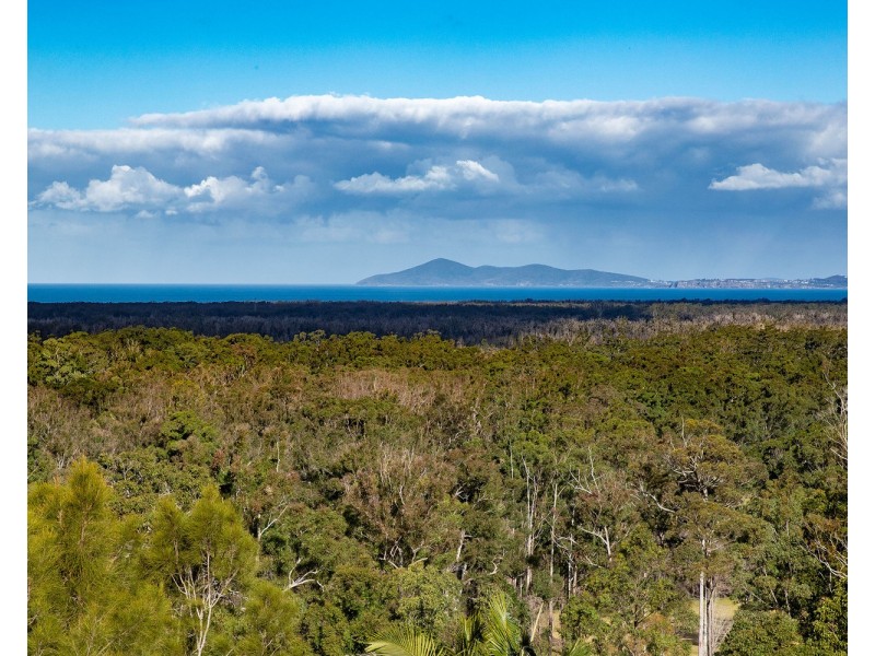 7 Lake View Way, Tallwoods Village NSW 2430