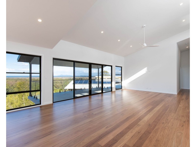 7 Lake View Way, Tallwoods Village NSW 2430