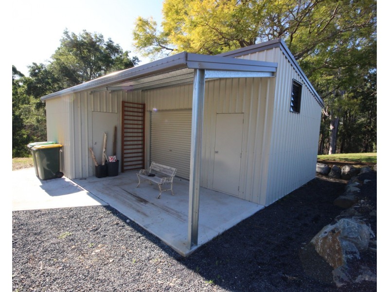 39 Kiwarrak Drive, Rainbow Flat NSW 2430
