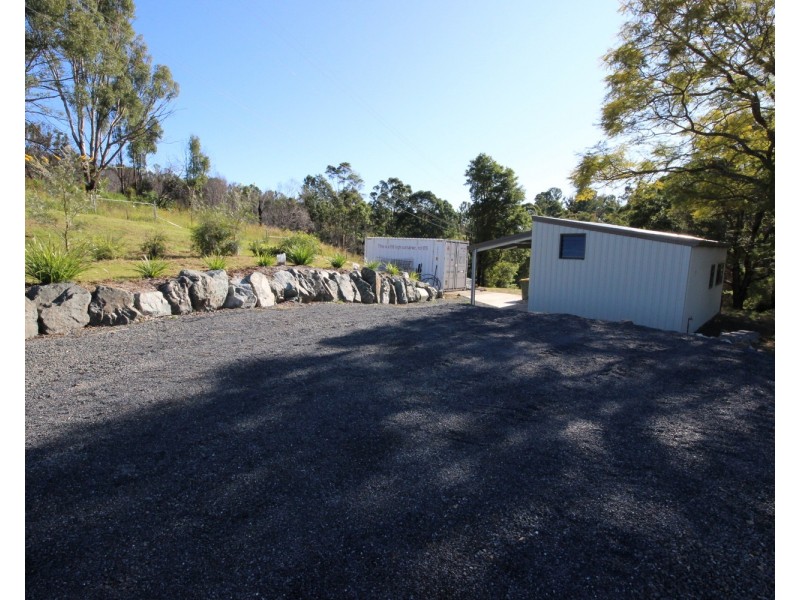 39 Kiwarrak Drive, Rainbow Flat NSW 2430