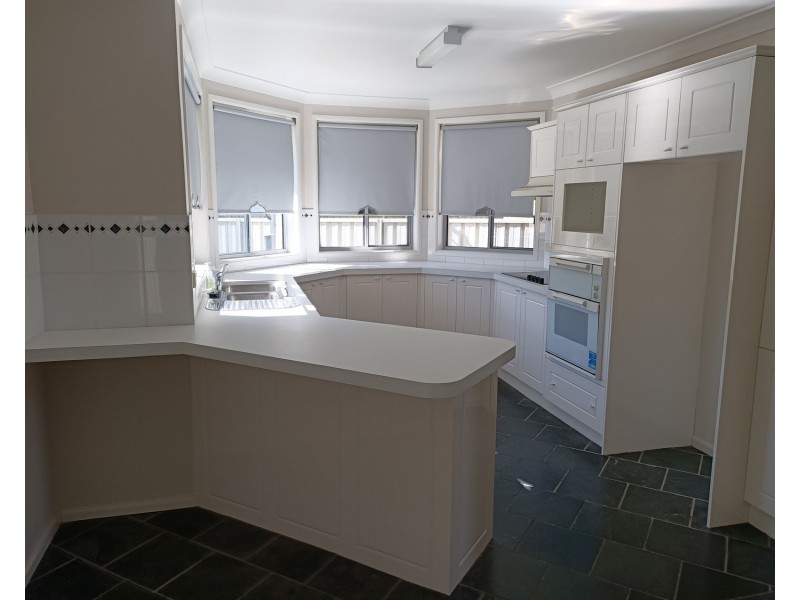 2/8 Phoenix Place, Forster NSW 2428