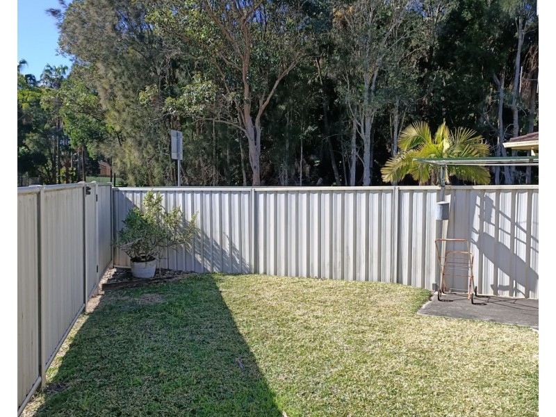 2/8 Phoenix Place, Forster NSW 2428