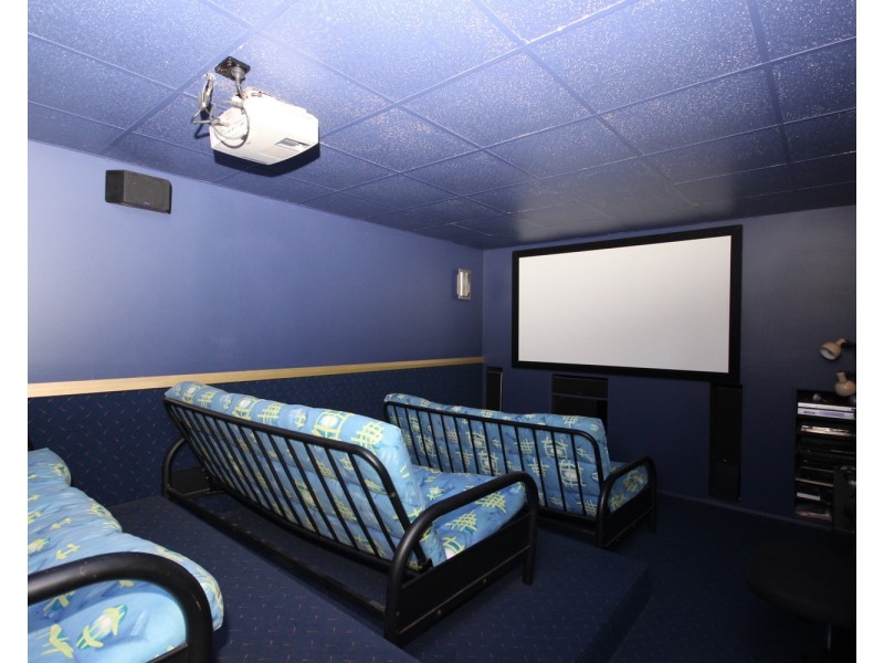 30 Kiwarrak Drive, Rainbow Flat NSW 2430