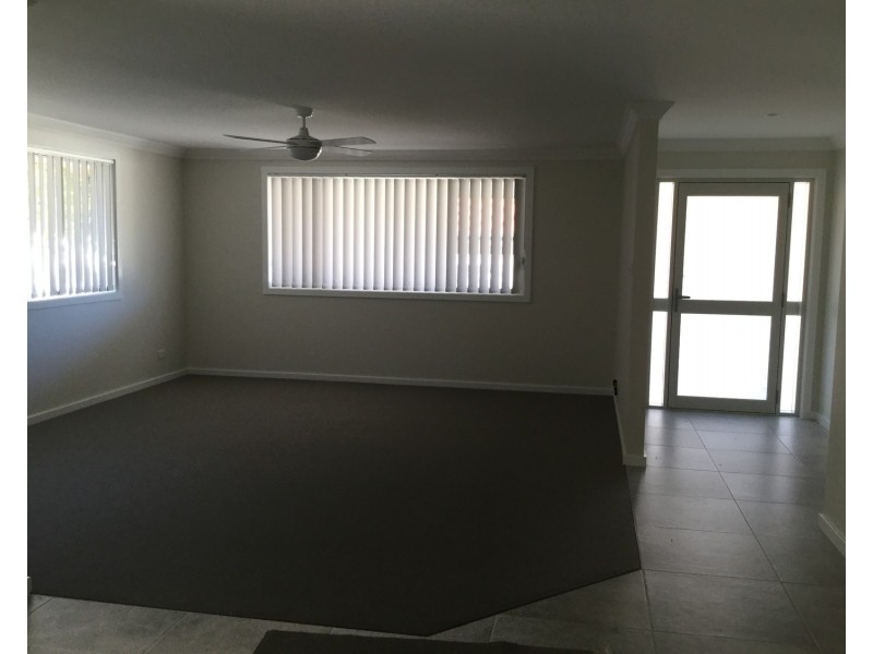 2/19 Bent Street, Tuncurry NSW 2428