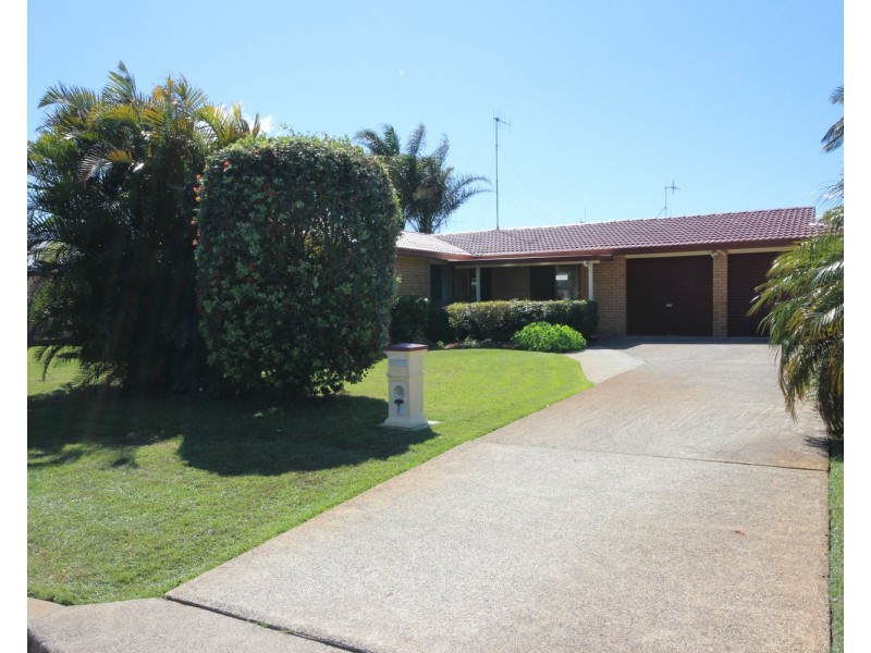7 De Lore Crescent, Tuncurry NSW 2428