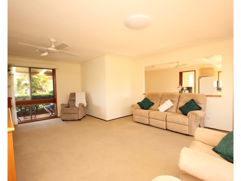 7 De Lore Crescent, Tuncurry NSW 2428