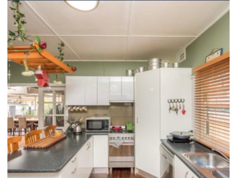 16 Strand Street, Forster NSW 2428