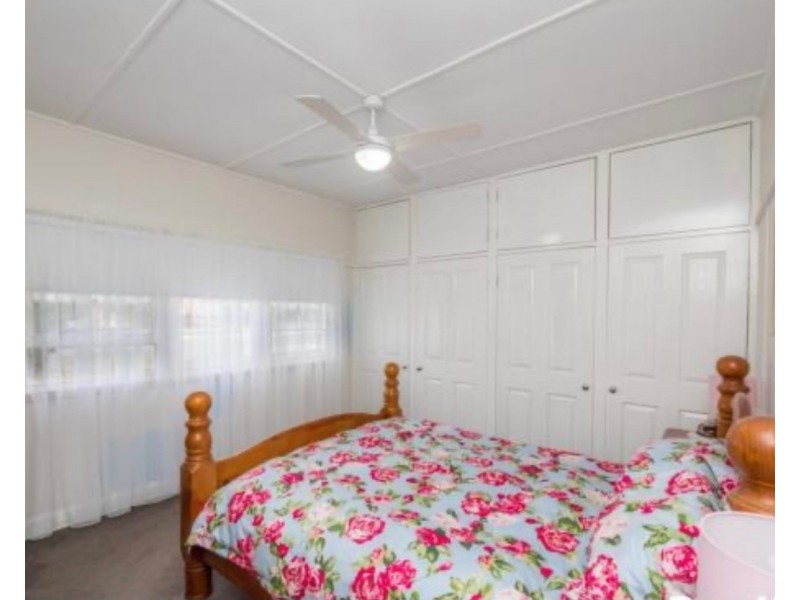 16 Strand Street, Forster NSW 2428