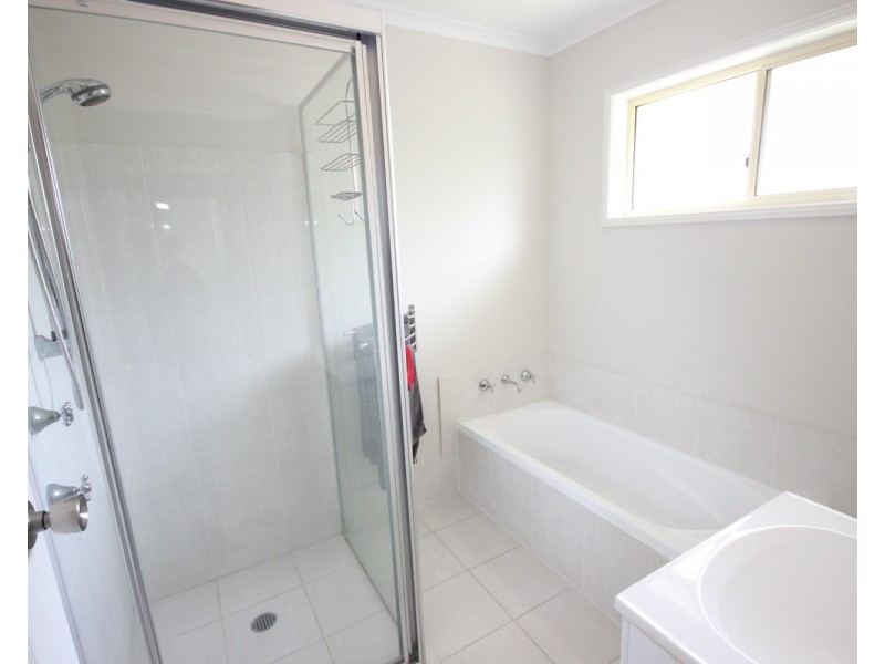 8 Third Ridge Road, Smiths Lake NSW 2428