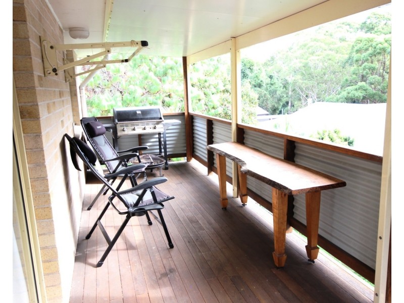 8 Third Ridge Road, Smiths Lake NSW 2428