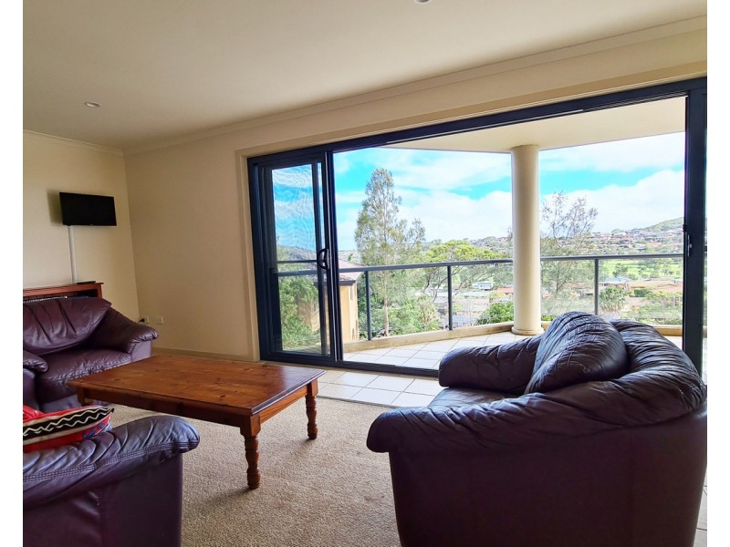 1/3 Michele Crescent, Forster NSW 2428