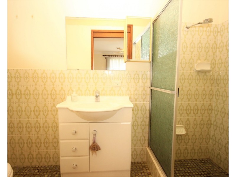 12 De Lore Crescent, Tuncurry NSW 2428