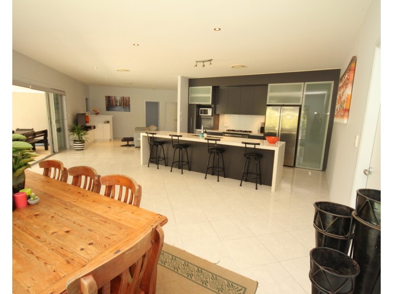 14 Caryota Place, Forster NSW 2428