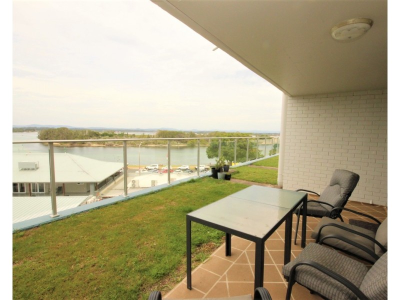 33/12-16 Wallis Street, Forster NSW 2428