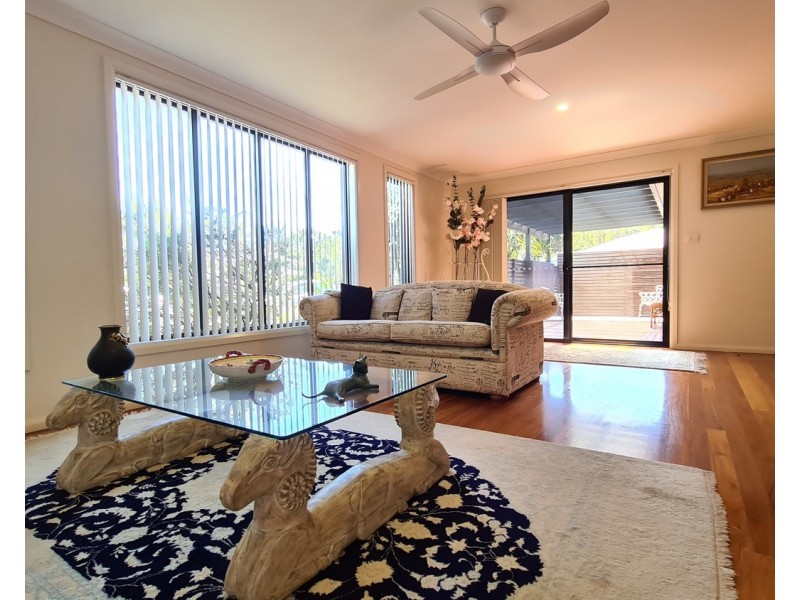 1/12 Carinda Place, Forster NSW 2428