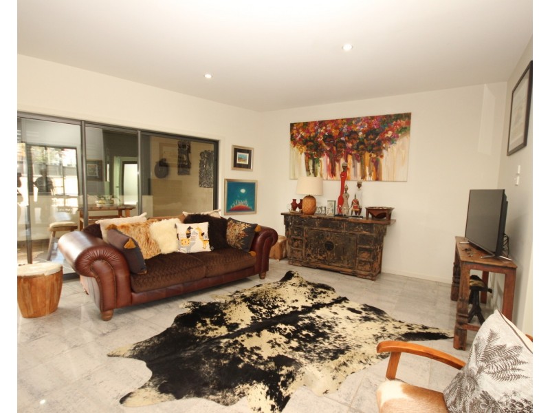 15 Diamond Drive, Diamond Beach NSW 2430