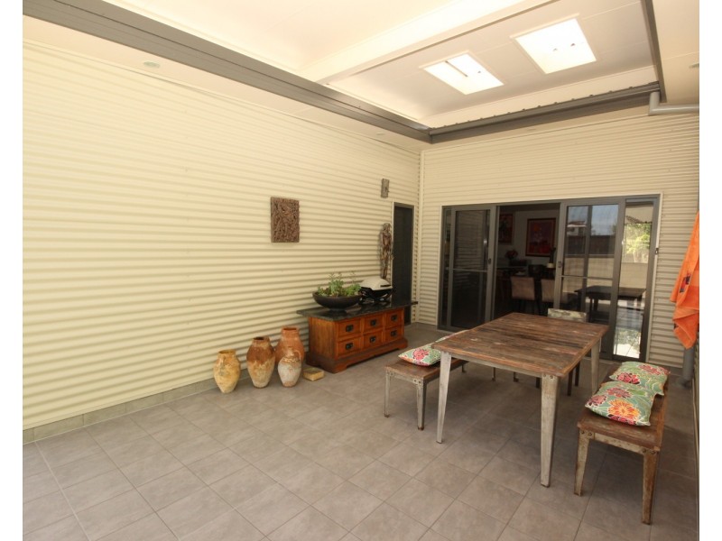 15 Diamond Drive, Diamond Beach NSW 2430