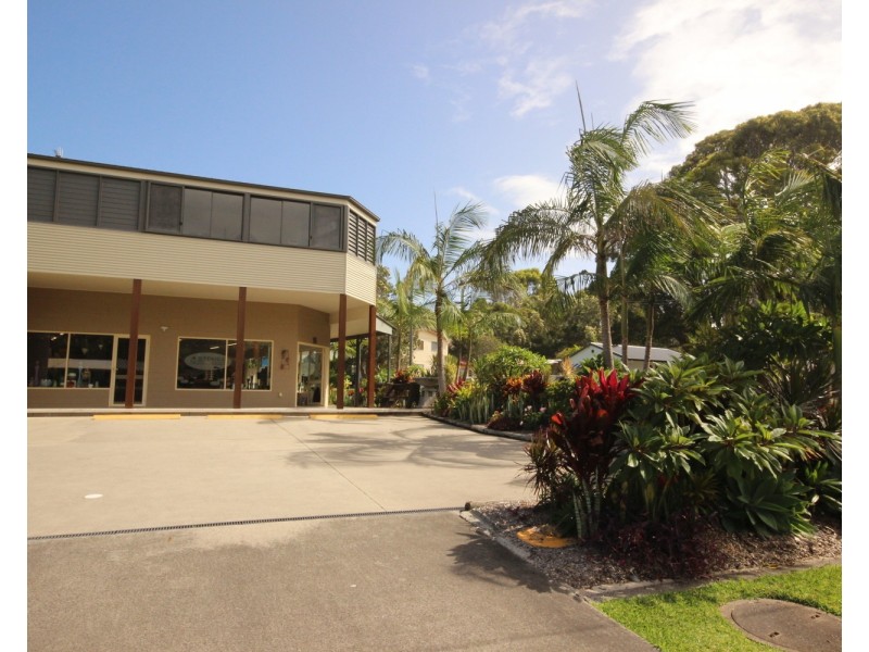 15 Diamond Drive, Diamond Beach NSW 2430