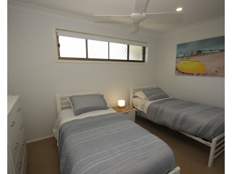 15 Rest Point Parade, Tuncurry NSW 2428