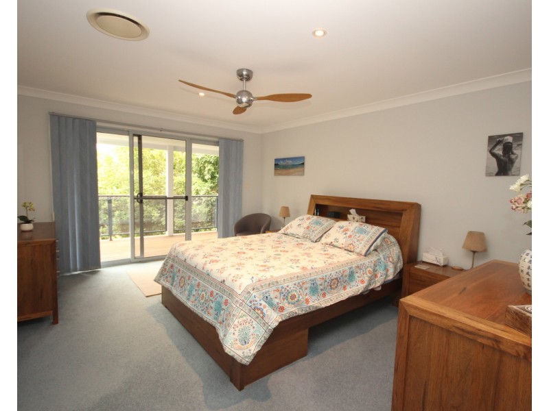 5 The Boulevard, Tallwoods Village NSW 2430