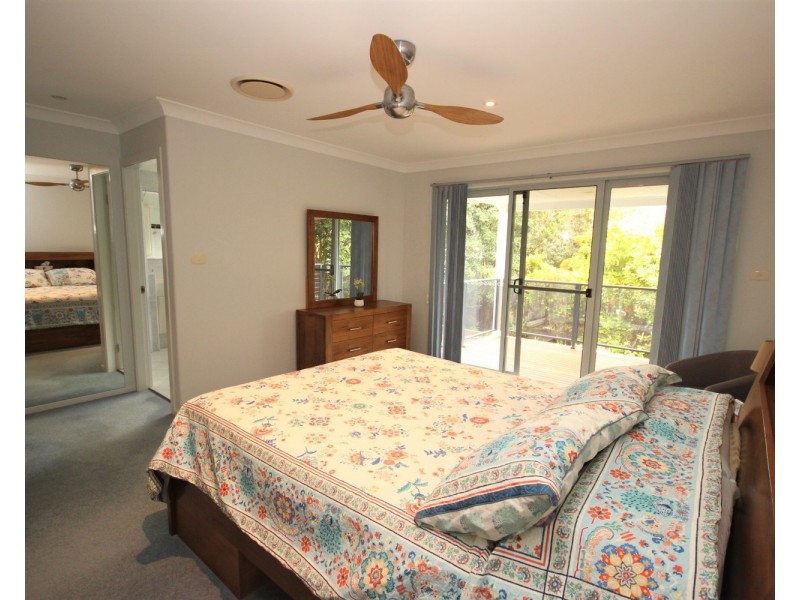 5 The Boulevard, Tallwoods Village NSW 2430