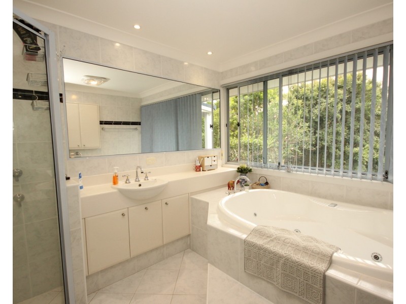 5 The Boulevard, Tallwoods Village NSW 2430
