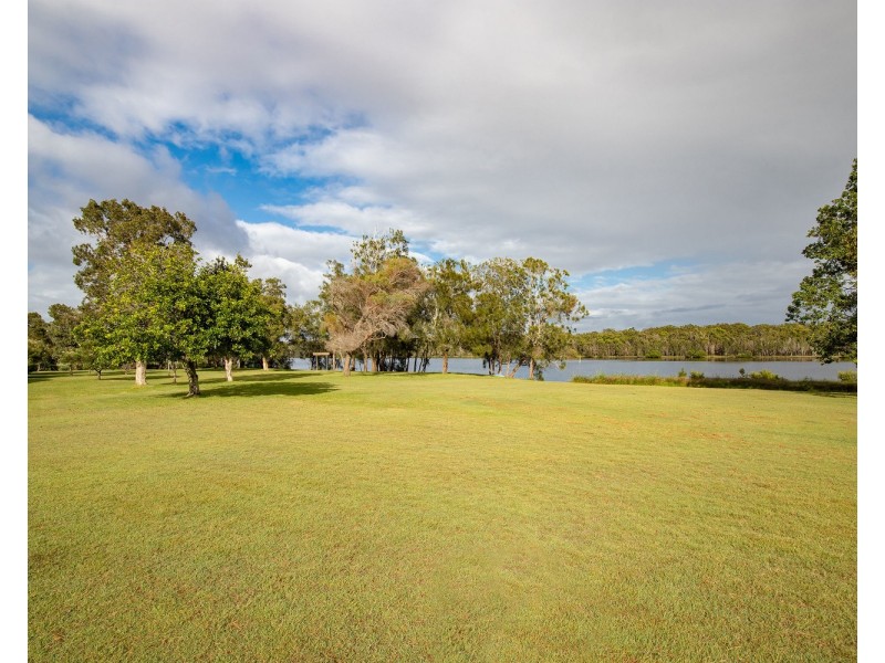 2/70 Kenrose Street, Forster NSW 2428