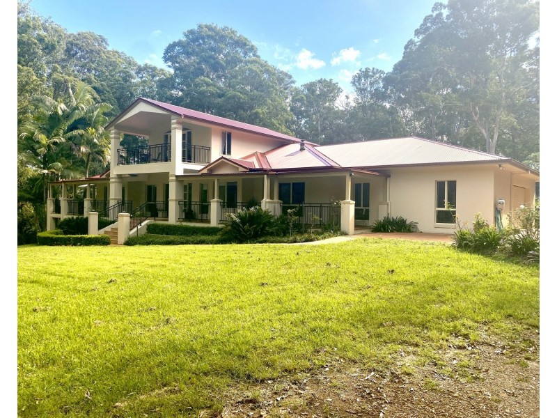 27 Figtree Drive, Diamond Beach NSW 2430