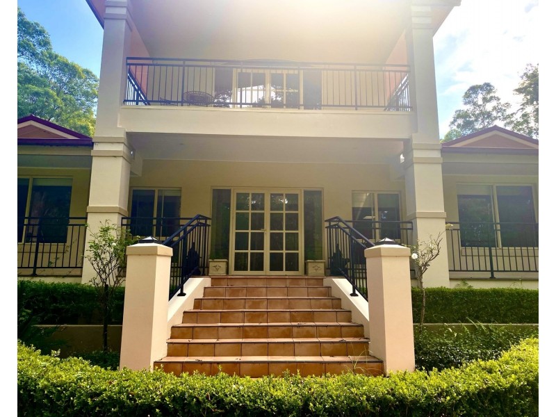 27 Figtree Drive, Diamond Beach NSW 2430