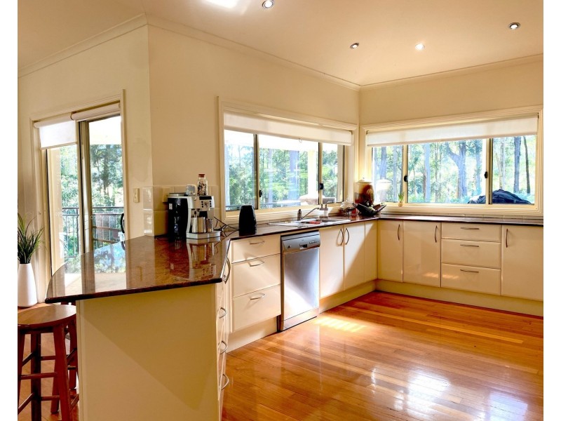 27 Figtree Drive, Diamond Beach NSW 2430